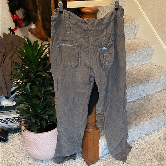 Pete & Greta Johnny Was Utility Cargo Pants - Picture 6 of 16